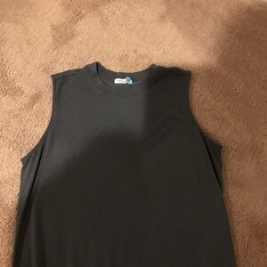 Sleeveless knit dress, no pockets or zipper